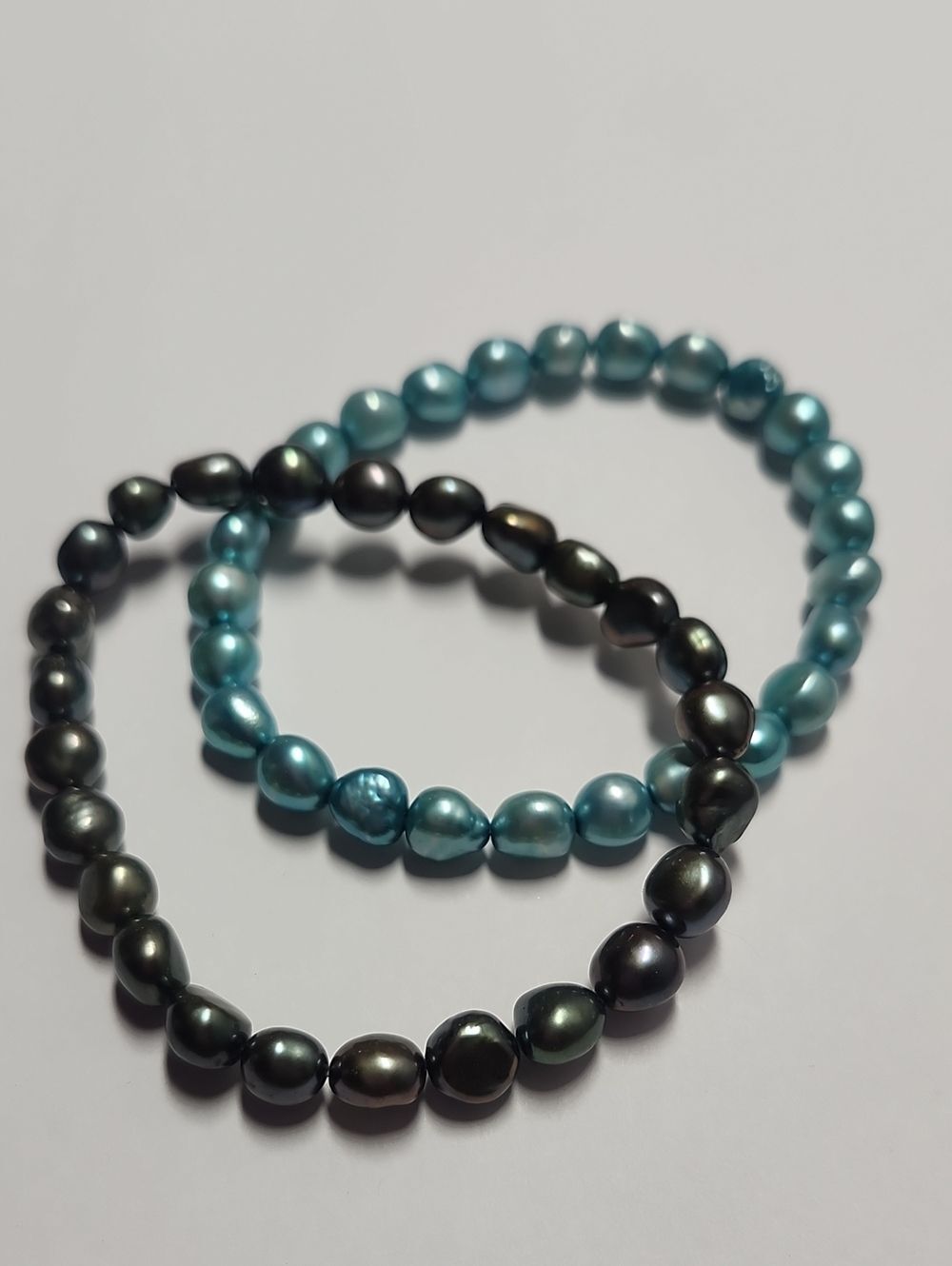 Real Pearl Bracelets Blue and "Black" Pearl Stretch - Set of 2